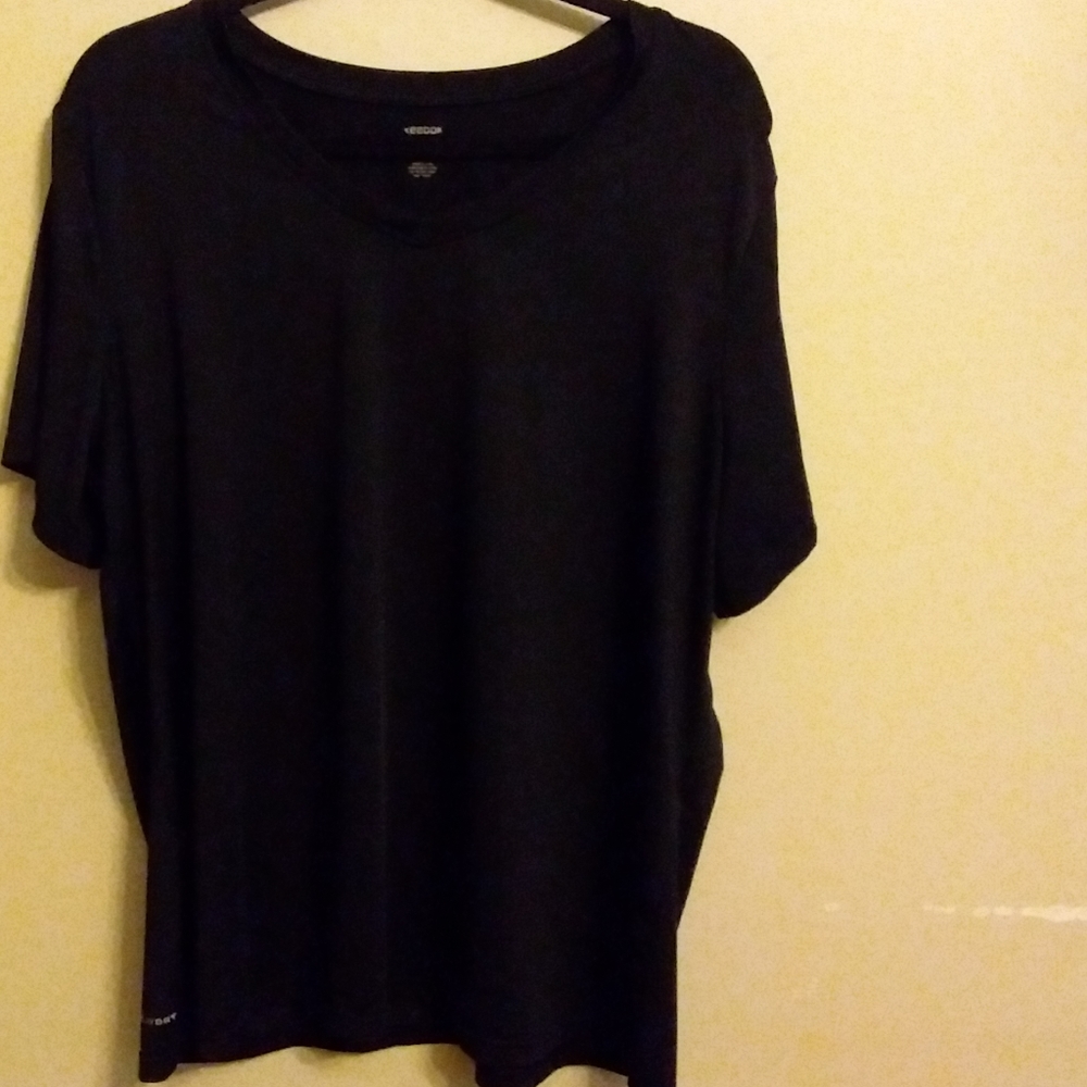 Reebok fitness shirt